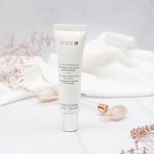 GEL PARA CONTORNO DE OJOS CON UNIESFERAS (30 ml)